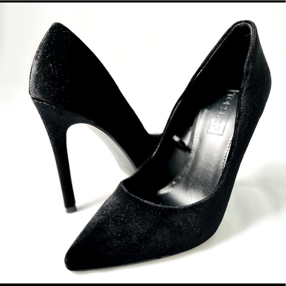 Topshop Maggie Black Suede 4” Heels EUC Size 5 - Picture 2 of 7